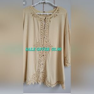 Free people cut out button down top NWT size small